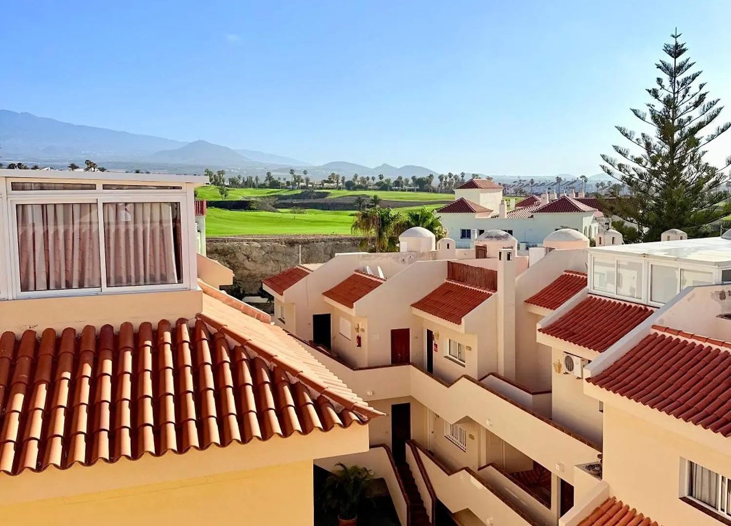דירות סן מיגל דה אבונה Sunny Penthouse In Golf Del Sur
