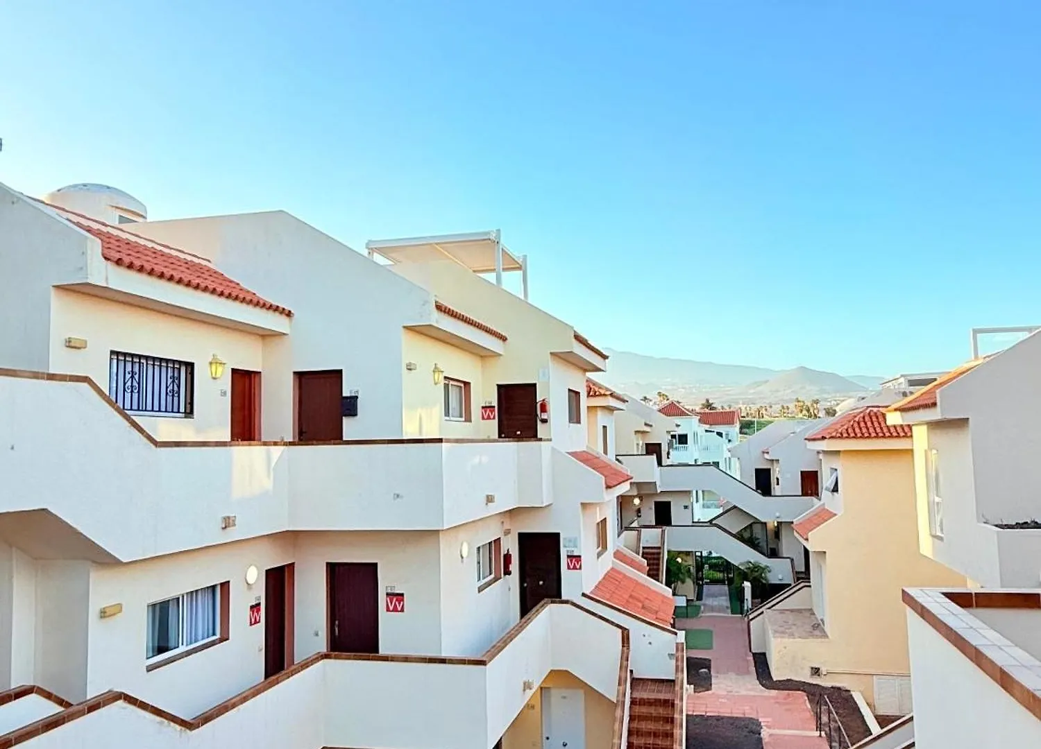 דירות סן מיגל דה אבונה Sunny Penthouse In Golf Del Sur