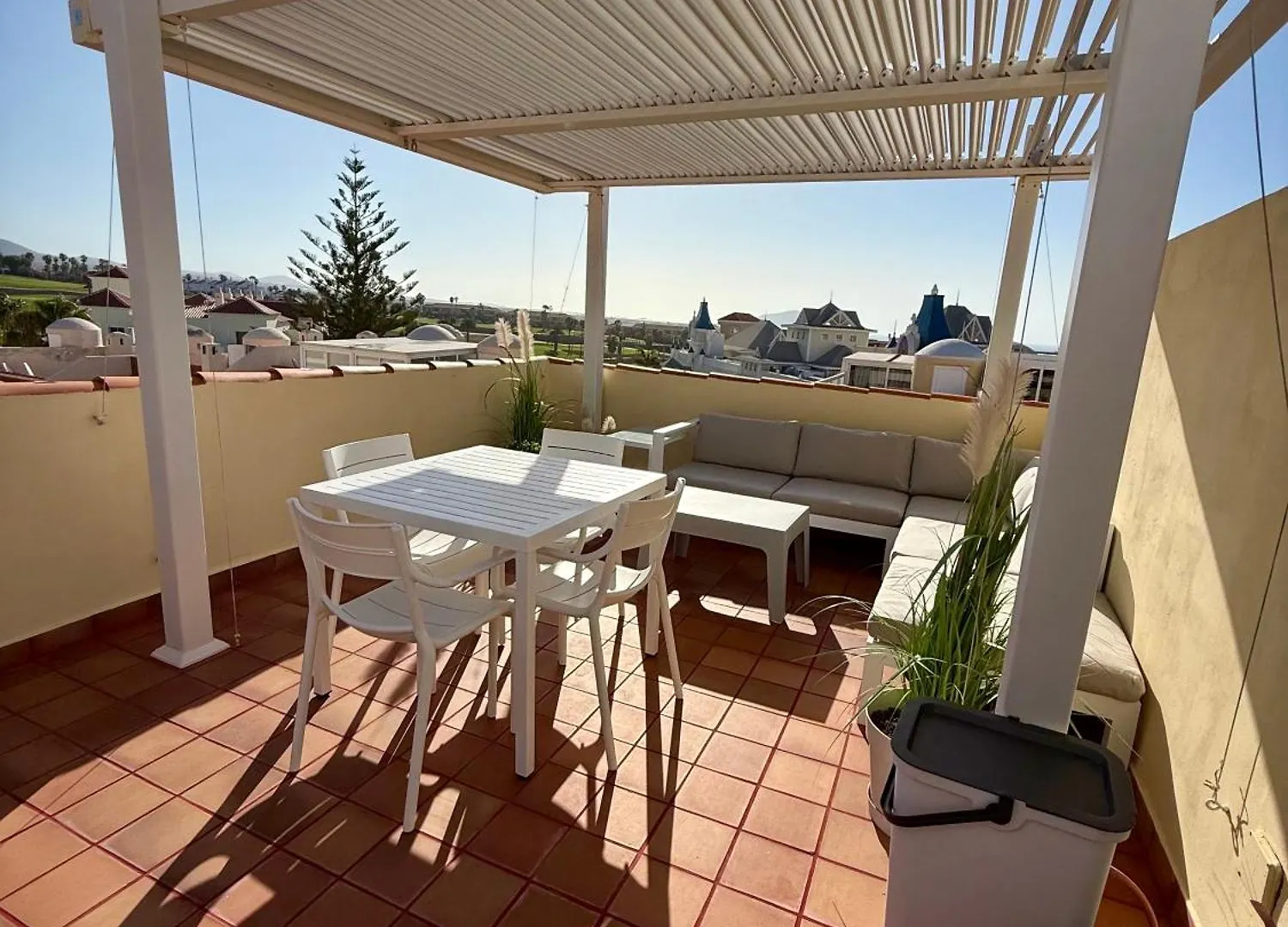 דירות סן מיגל דה אבונה Sunny Penthouse In Golf Del Sur